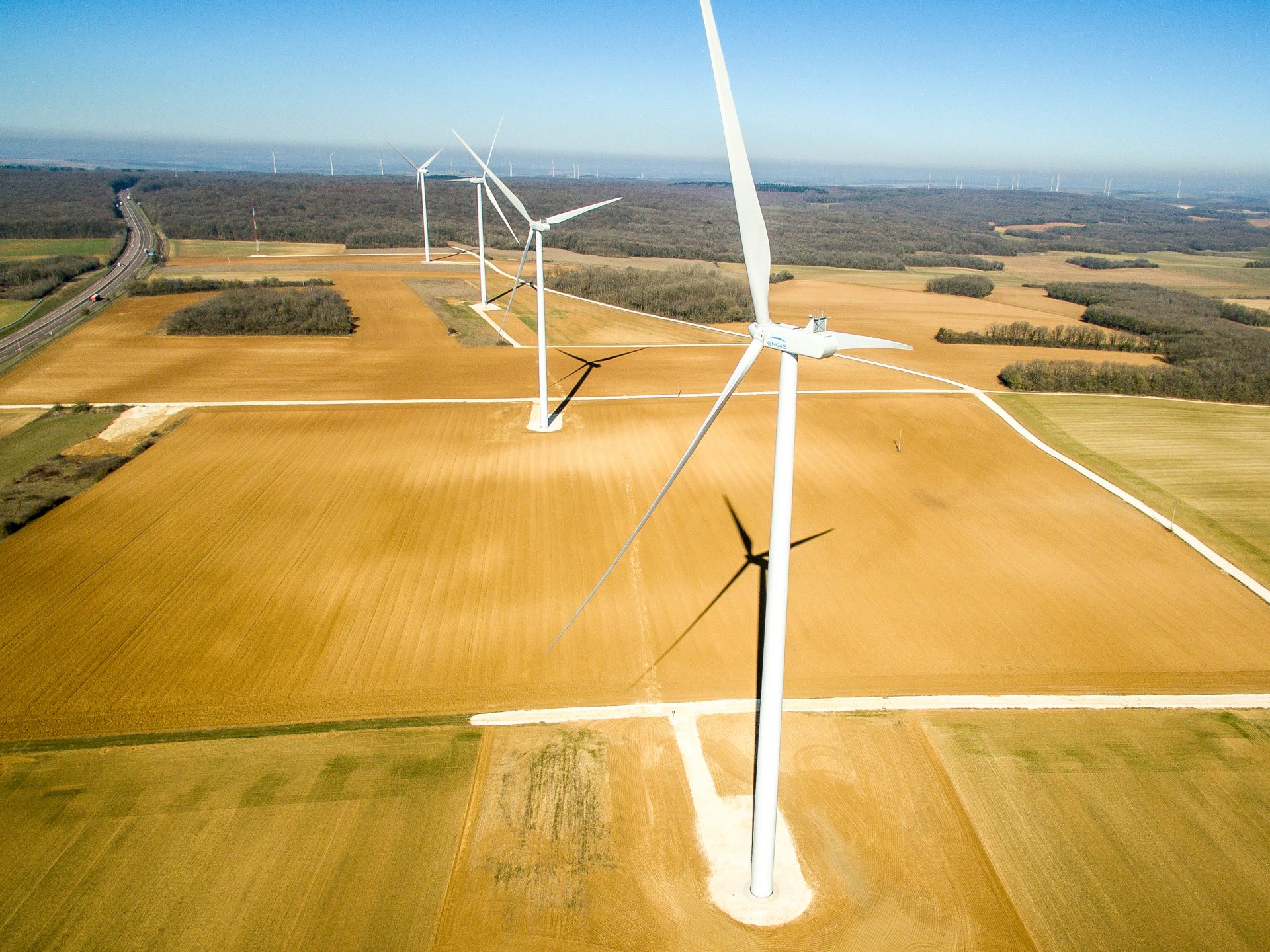 Installer des éoliennes sur votre exploitation agricole